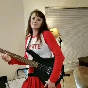 Meet your Posher, Macee